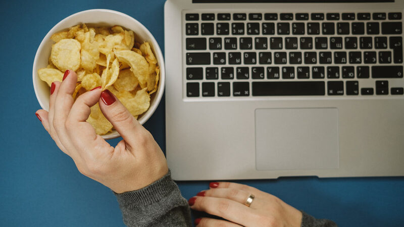 5 Low Calorie Crisps That Are Also Low in Fat – Perfect for Snack Attacks