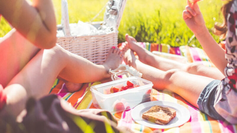 Creating Magical Travel Moments on an Everyday Budget