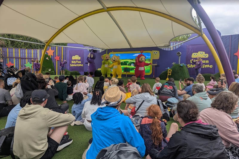 Big Fun Showtime Alton Towers