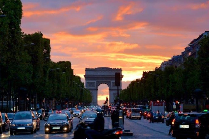 Hop Across The Channel: UK To France Travel Tips