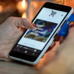 shopping-online-on-mobile