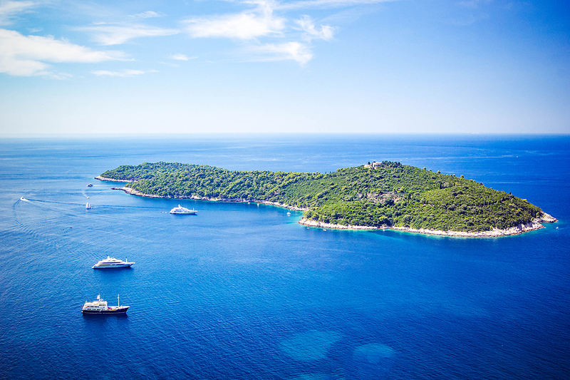 Island Hopping in Style: A Review of the Top Ports Along the Dalmatian Coast