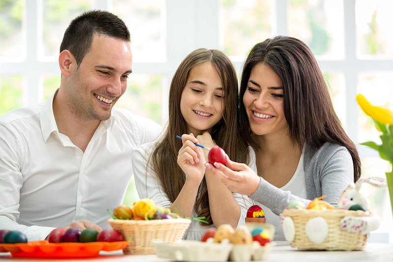 Decorate Easter Eggs
