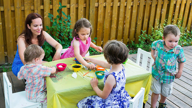 Simple Easter Craft Projects Everyone Can Do at Home