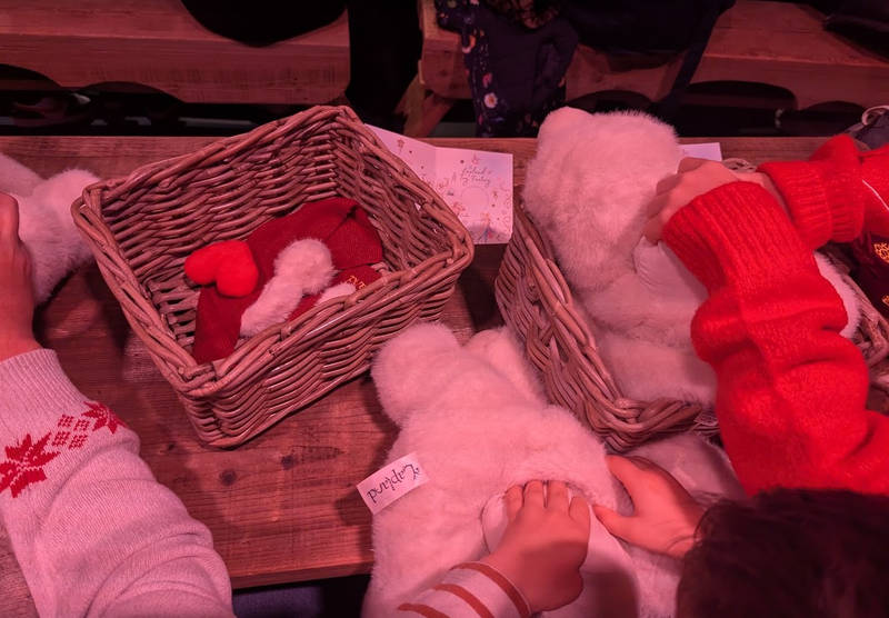 Lapland UK Making a Toy