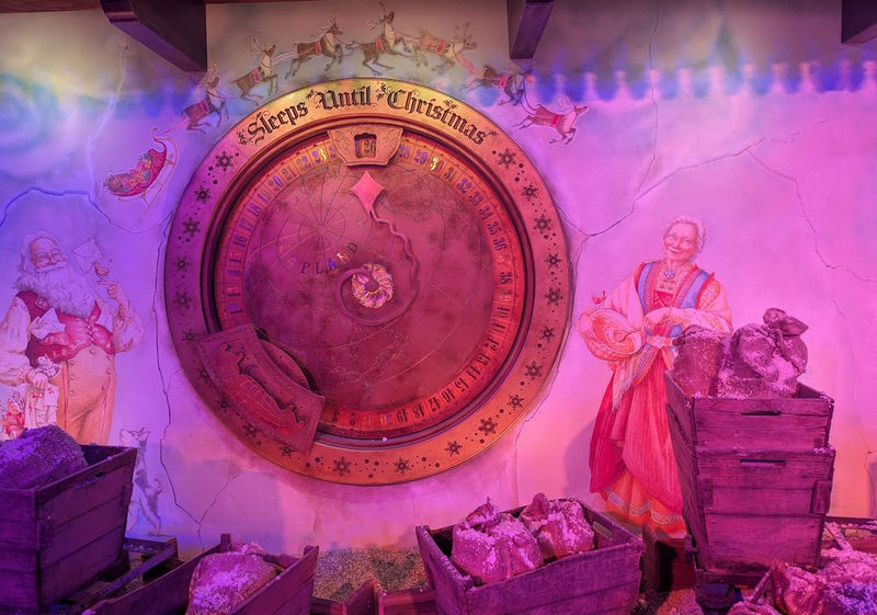 Lapland UK Sleeps Until Christmas Clock