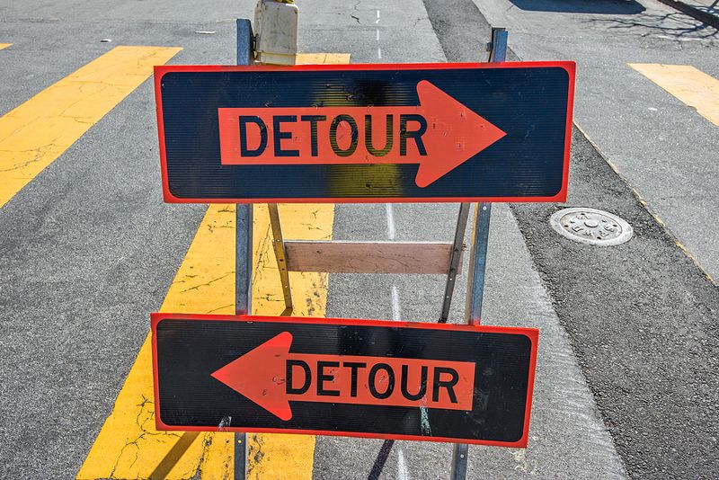 detour signs