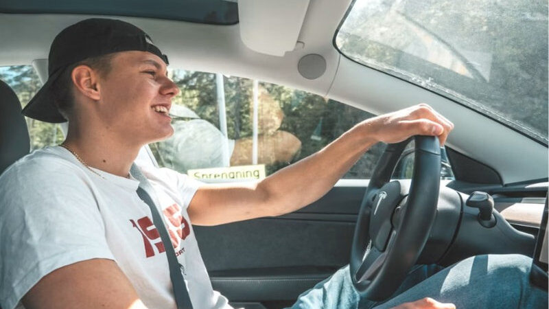 What Really Changes When Your Teen Starts Driving