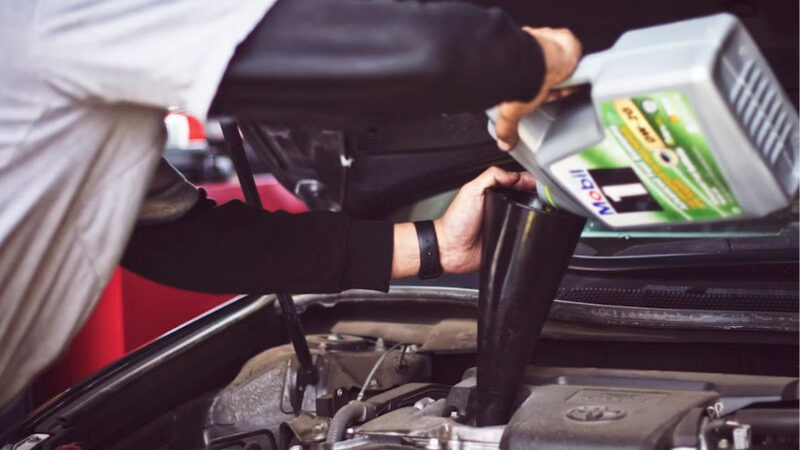 Why Small Car Maintenance Habits Make Family Life Easier