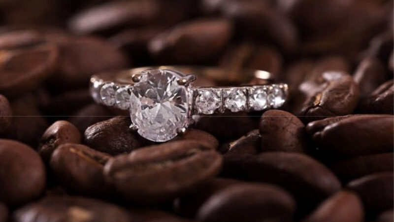 The Complete Guide to Buying an Engagement Ring: What Every Couple Should Know