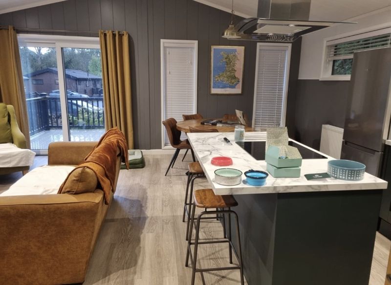 As a Dog Owner I Love Hoseasons Lodges